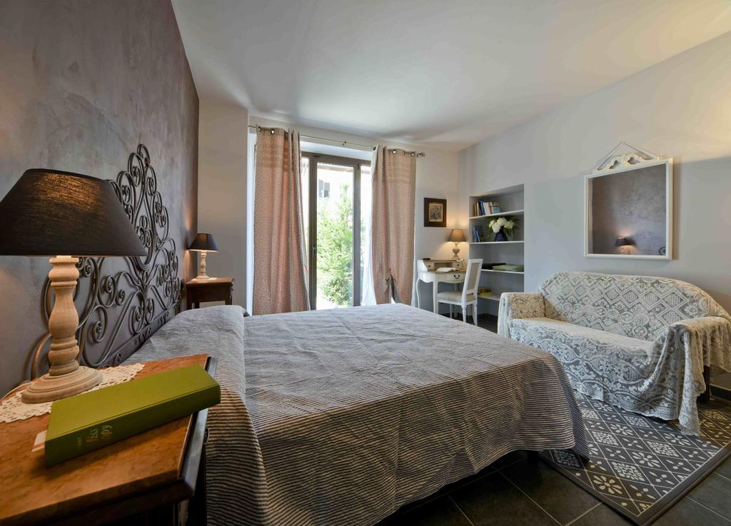 Casa Nalin La Morra Quarto foto