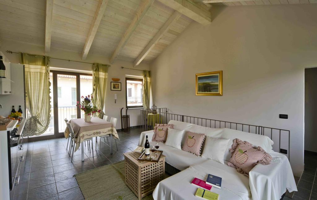 Casa Nalin La Morra Quarto foto